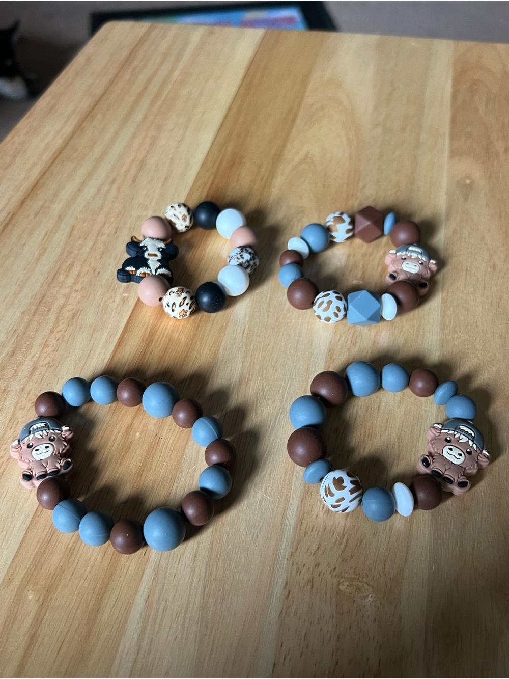 Kids Silicone Bead Teething Bracelet - Blue & Brown B156